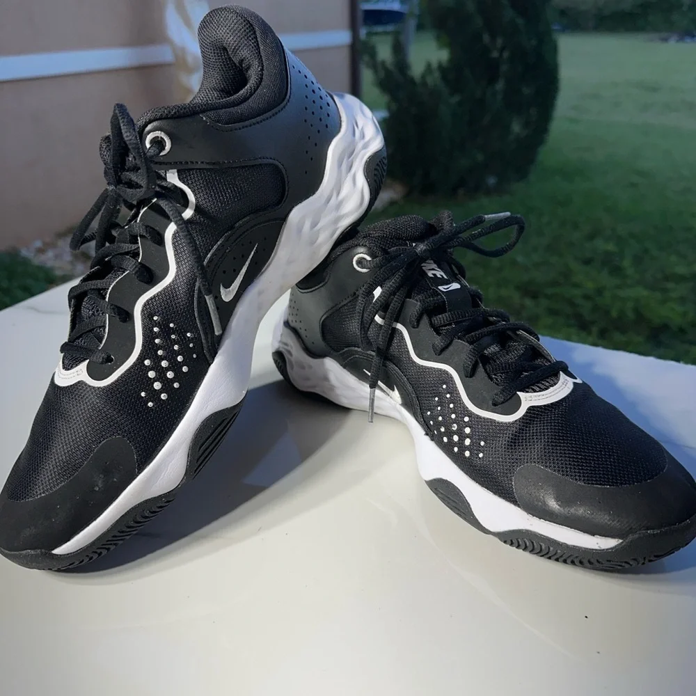 Nike Fly.By Mid 3 Black White Sneakers